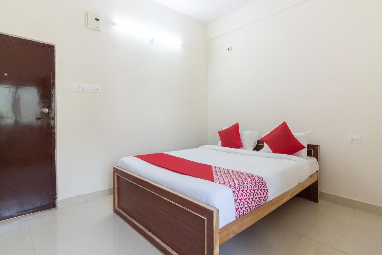 OYO 37427 Hotel Shannu Grand Secundurabad Exterior foto