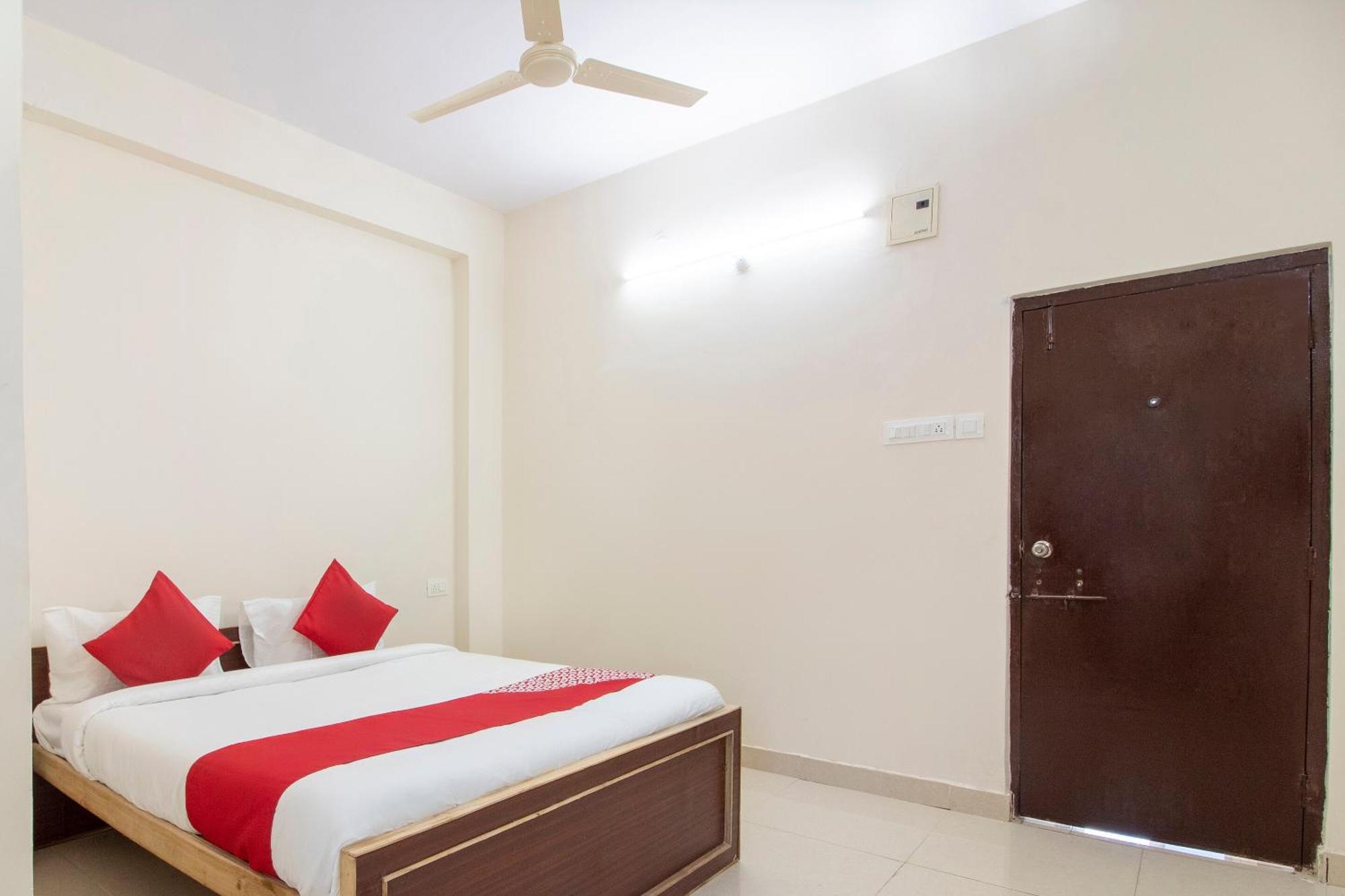 OYO 37427 Hotel Shannu Grand Secundurabad Exterior foto